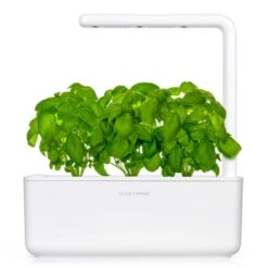 Click & Grow Smart Garden 3